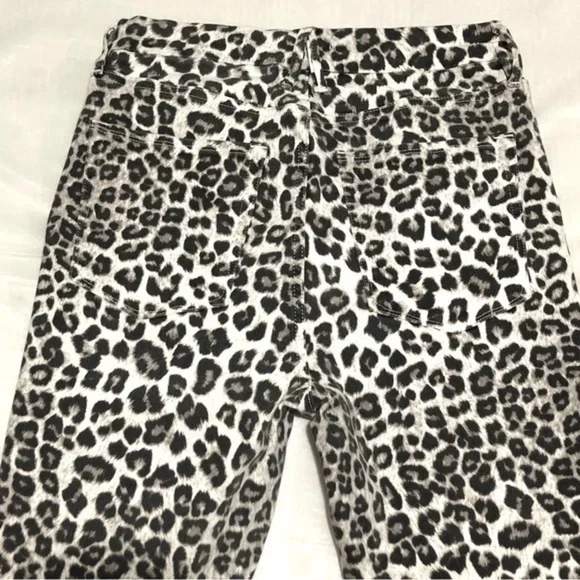 Good American Good Waist Jeans - Picture 3 of 11